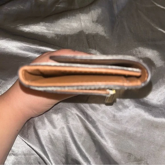 Michael Kors Cream Monogram Wallet - Picture 3 of 6